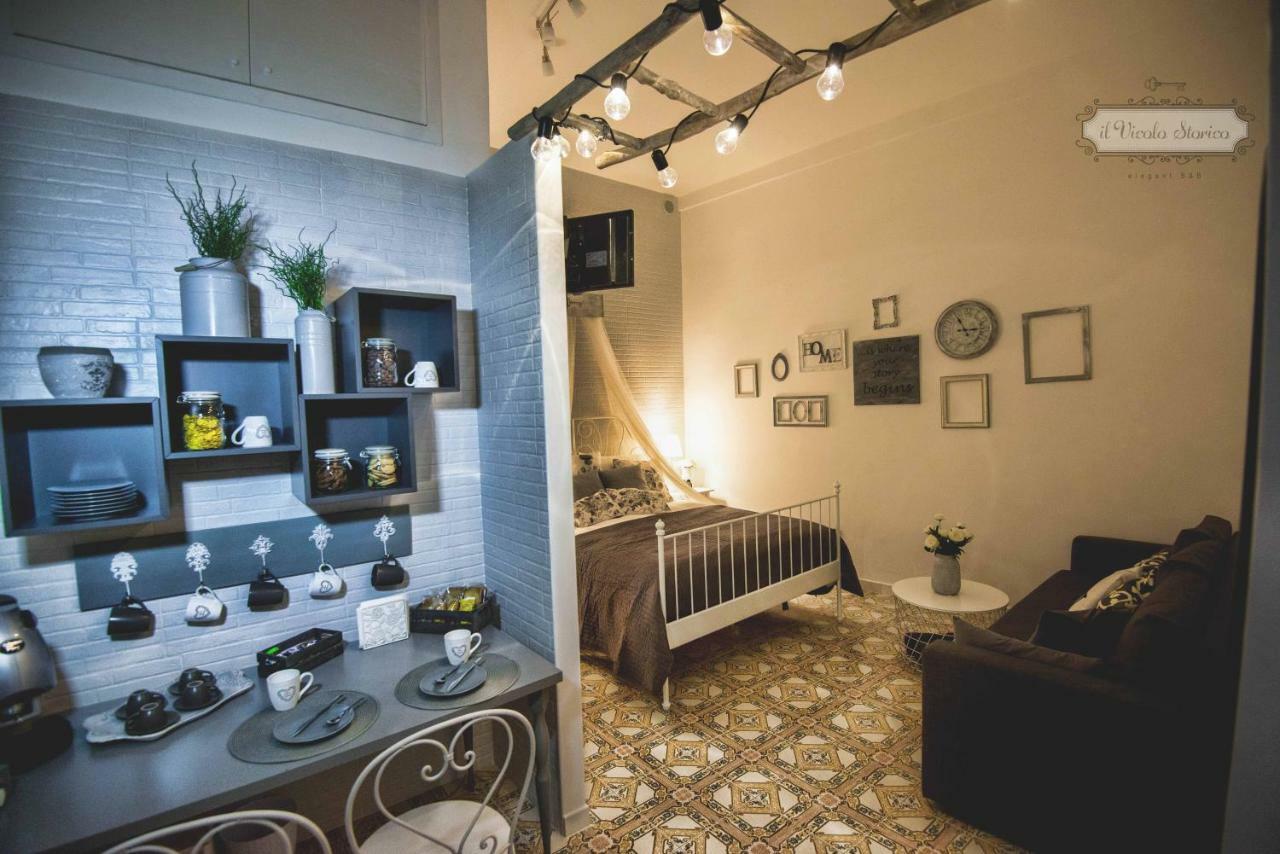 엘레강스 비앤비일 비콜로 스토리코 살레르노 B&B 외부 사진